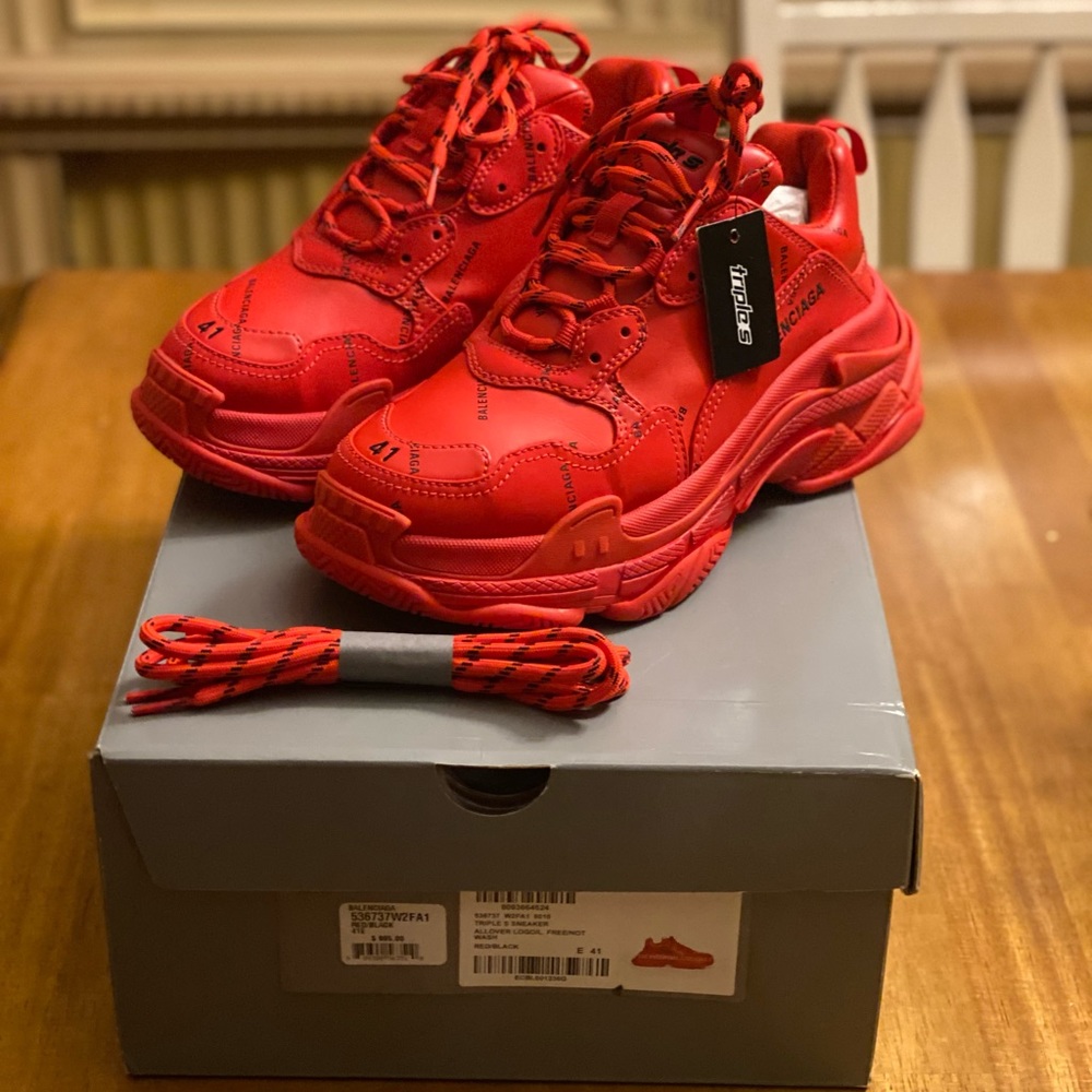 Worn once. Basic brand new!